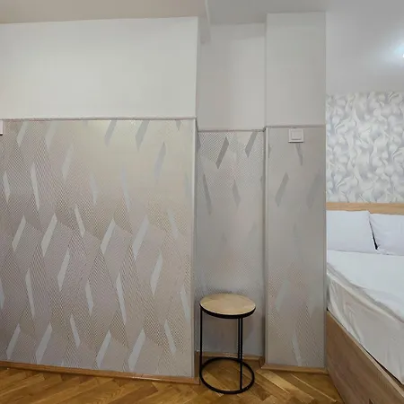 Apartment Centrum Charm *